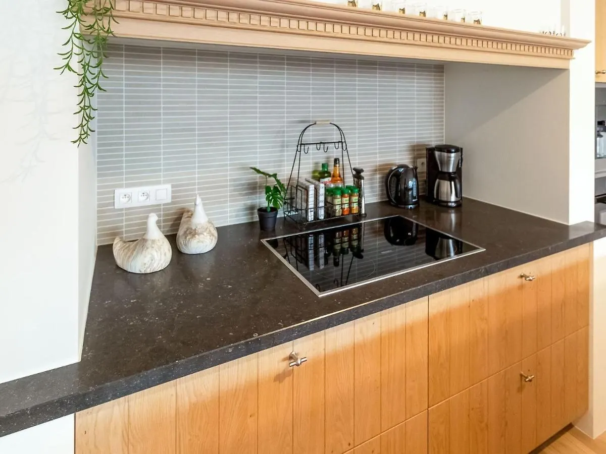 Luxurious Crystal Sea View Apartment With 2 Terraces Oostende 0*,  België